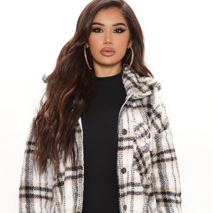 Feels Like Fall Sherpa Shacket- Black Combo